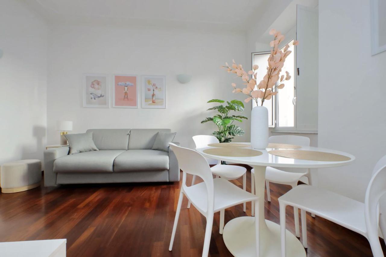 Domus Lou Elegante Appartamento In Trastevere Roma Luaran gambar