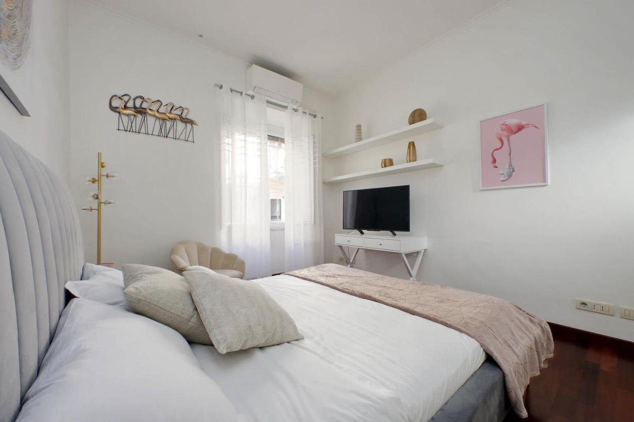 Domus Lou Elegante Appartamento In Trastevere Roma Luaran gambar