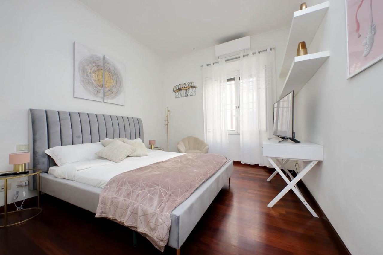 Domus Lou Elegante Appartamento In Trastevere Roma Luaran gambar